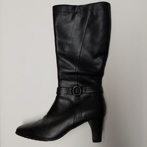 Naturalizer,boots, size 9,